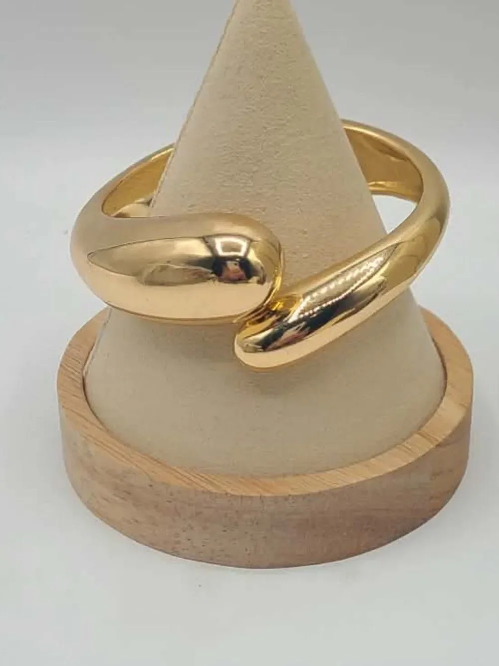 Unmarked Gold Tone Bypass Cuff Bangle